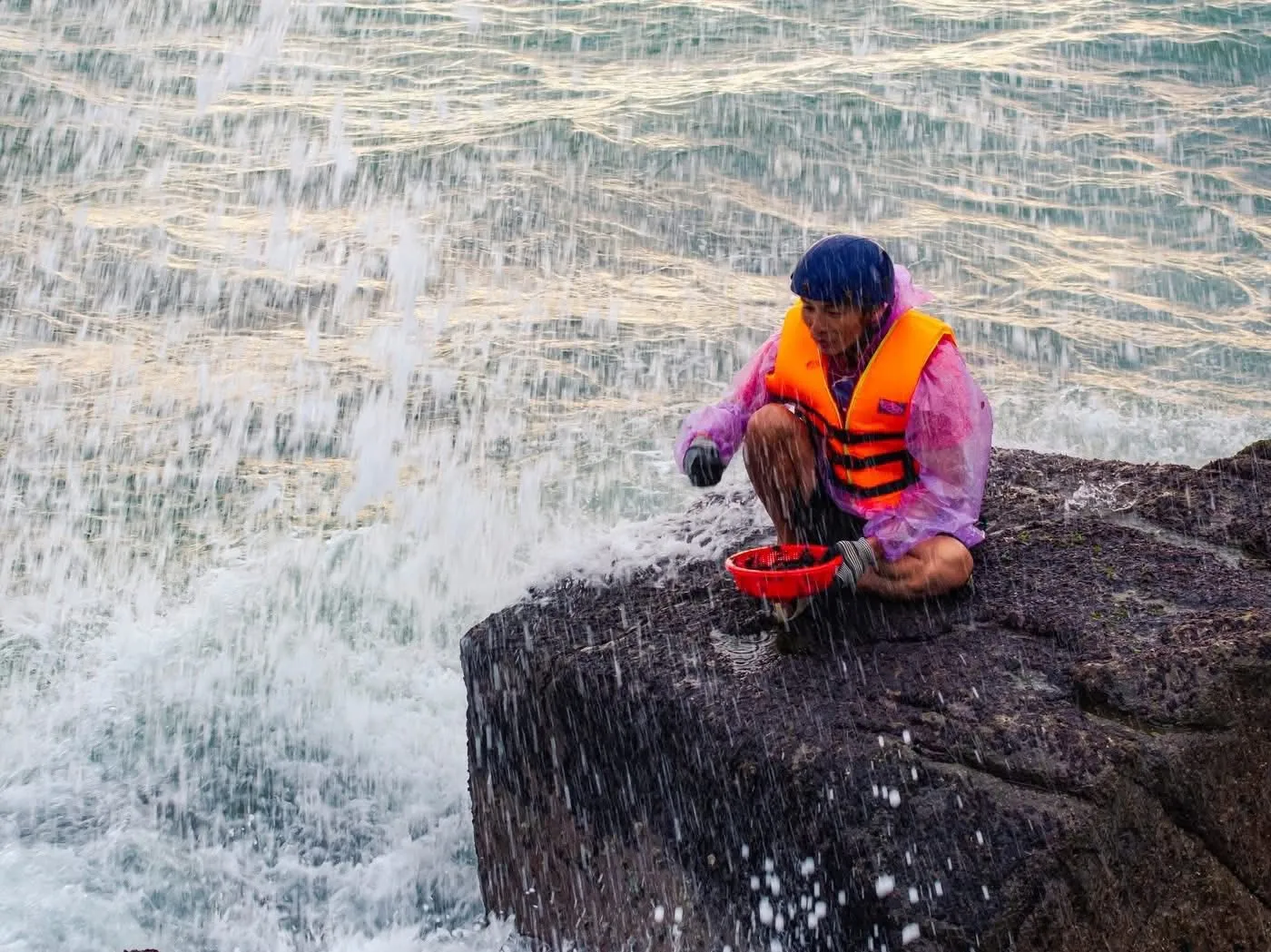 Cái tình của người vùng biển: